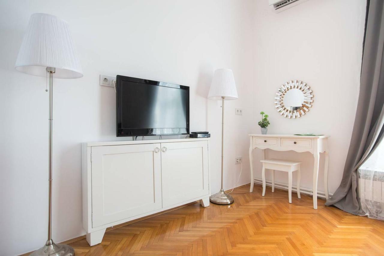 Oberiter Apartments - Center Of Zagreb, Fast Wifi, Ac, Kitchen, Parking Eksteriør bilde